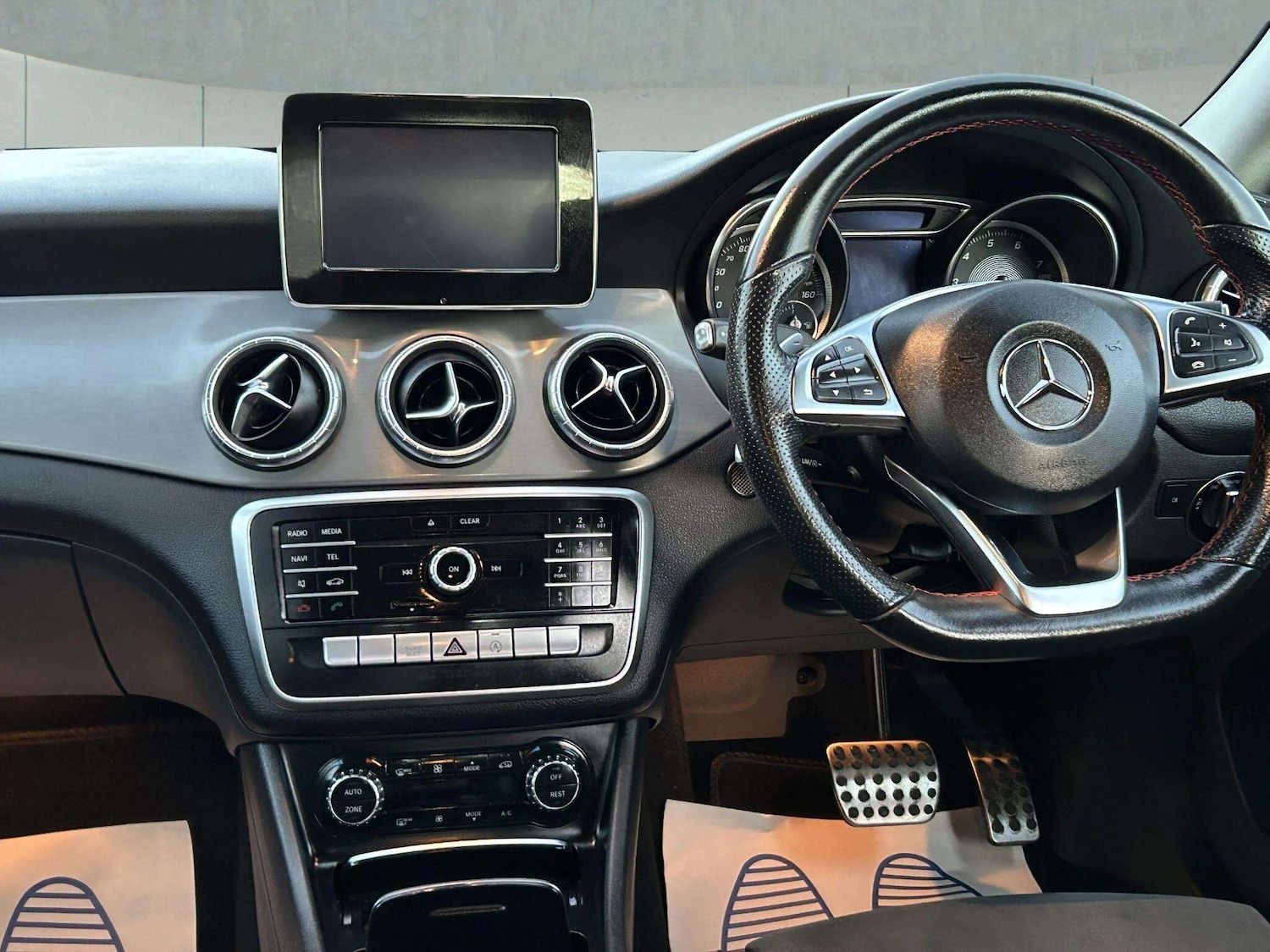 Used Mercedes-Benz CLA 2019 for sale - 76632844: Photo 43