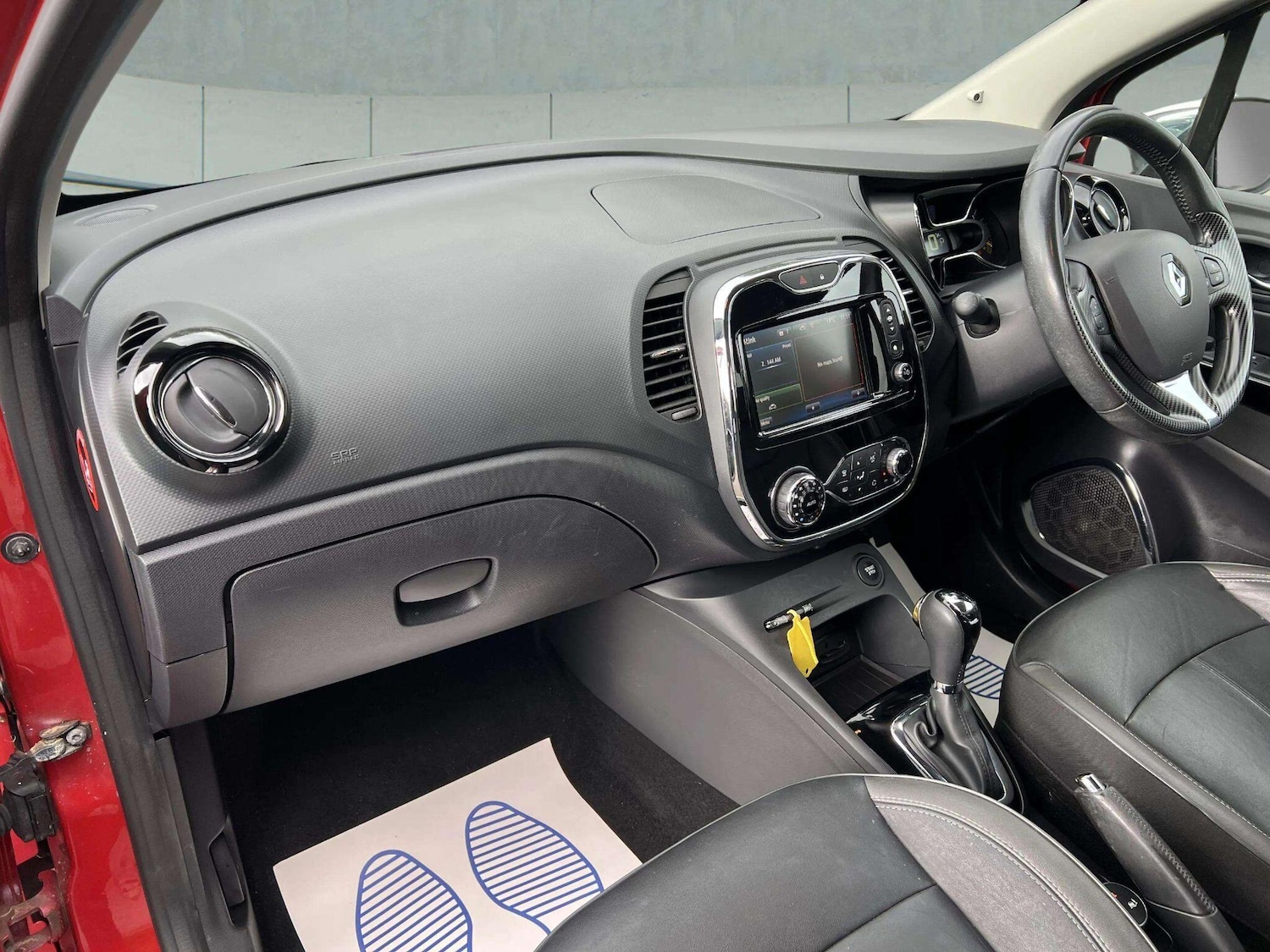 Used Renault Captur 2016 for sale - 76898357: Photo 22