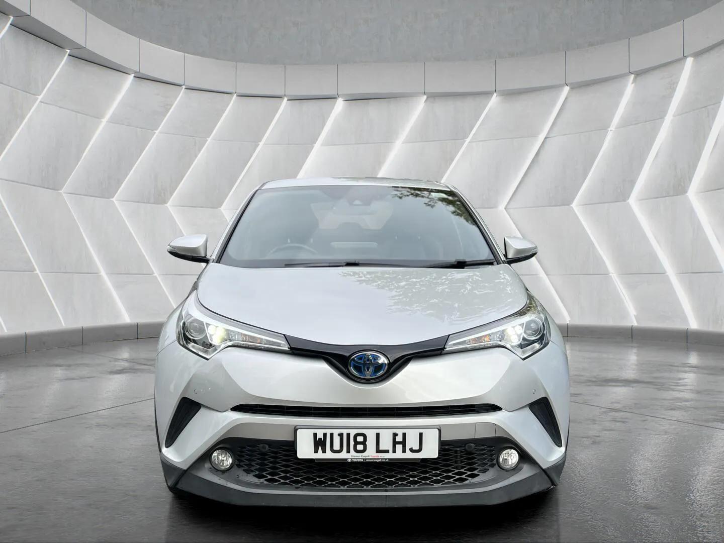 Used Toyota C-HR 2018 for sale - 76598457: Photo 14