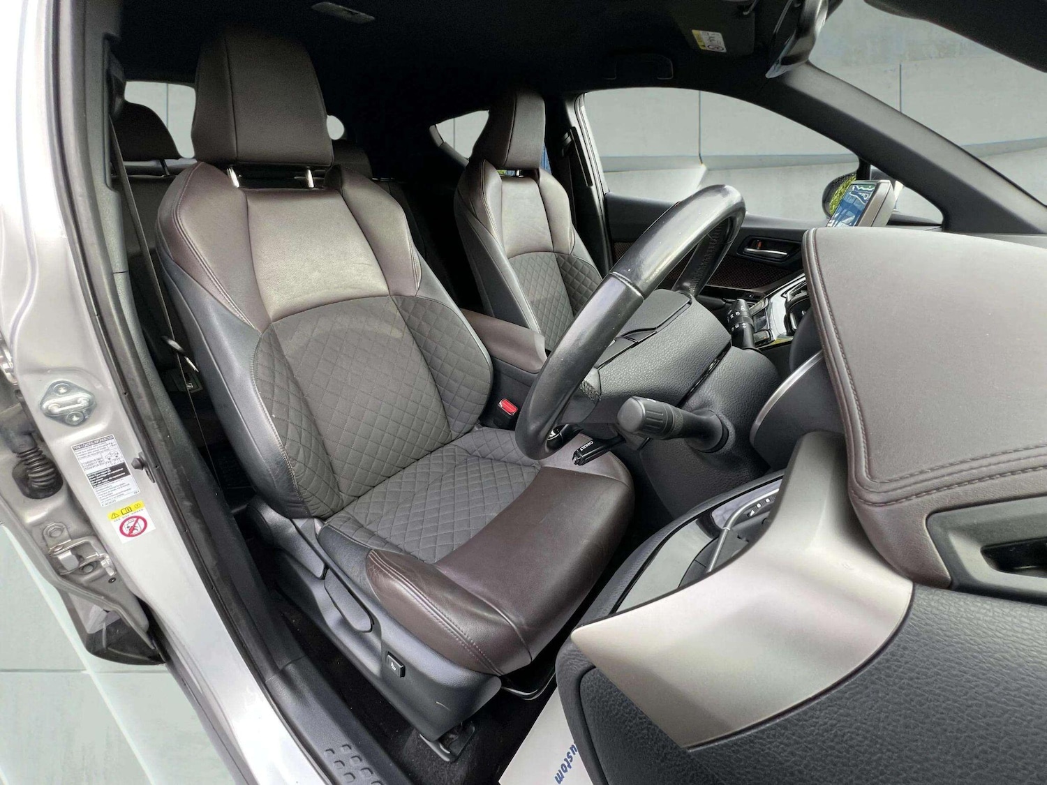 Used Toyota C-HR 2018 for sale - 76598457: Photo 18