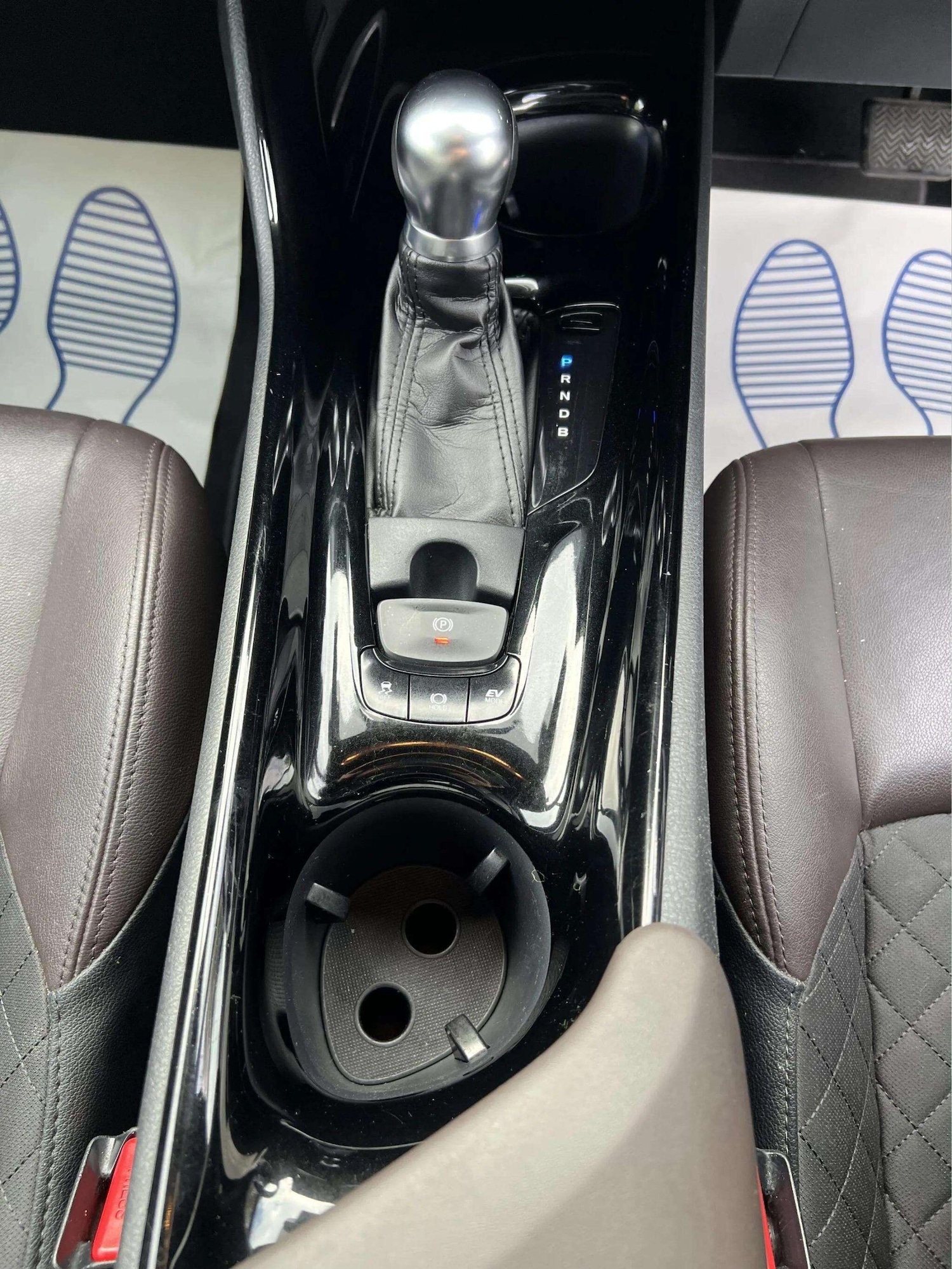 Used Toyota C-HR 2018 for sale - 76598457: Photo 25