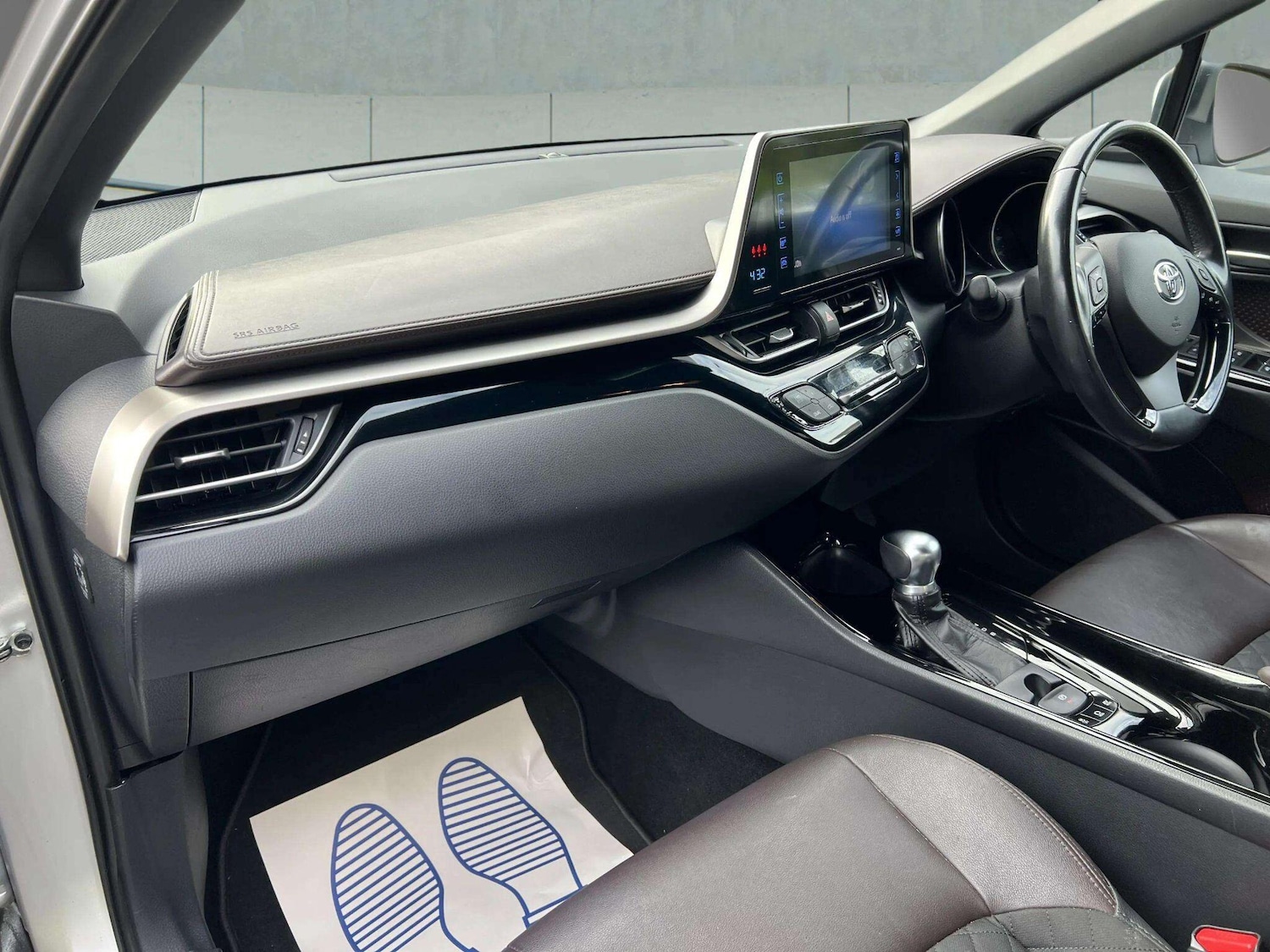 Used Toyota C-HR 2018 for sale - 76598457: Photo 28