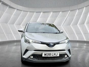 Used Toyota C-HR 2018 for sale - 76598457: Photo