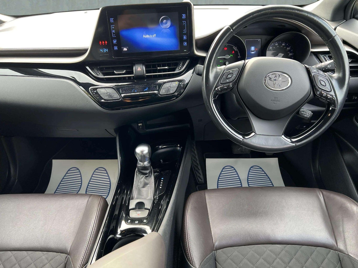 Used Toyota C-HR 2018 for sale - 76598457: Photo 32