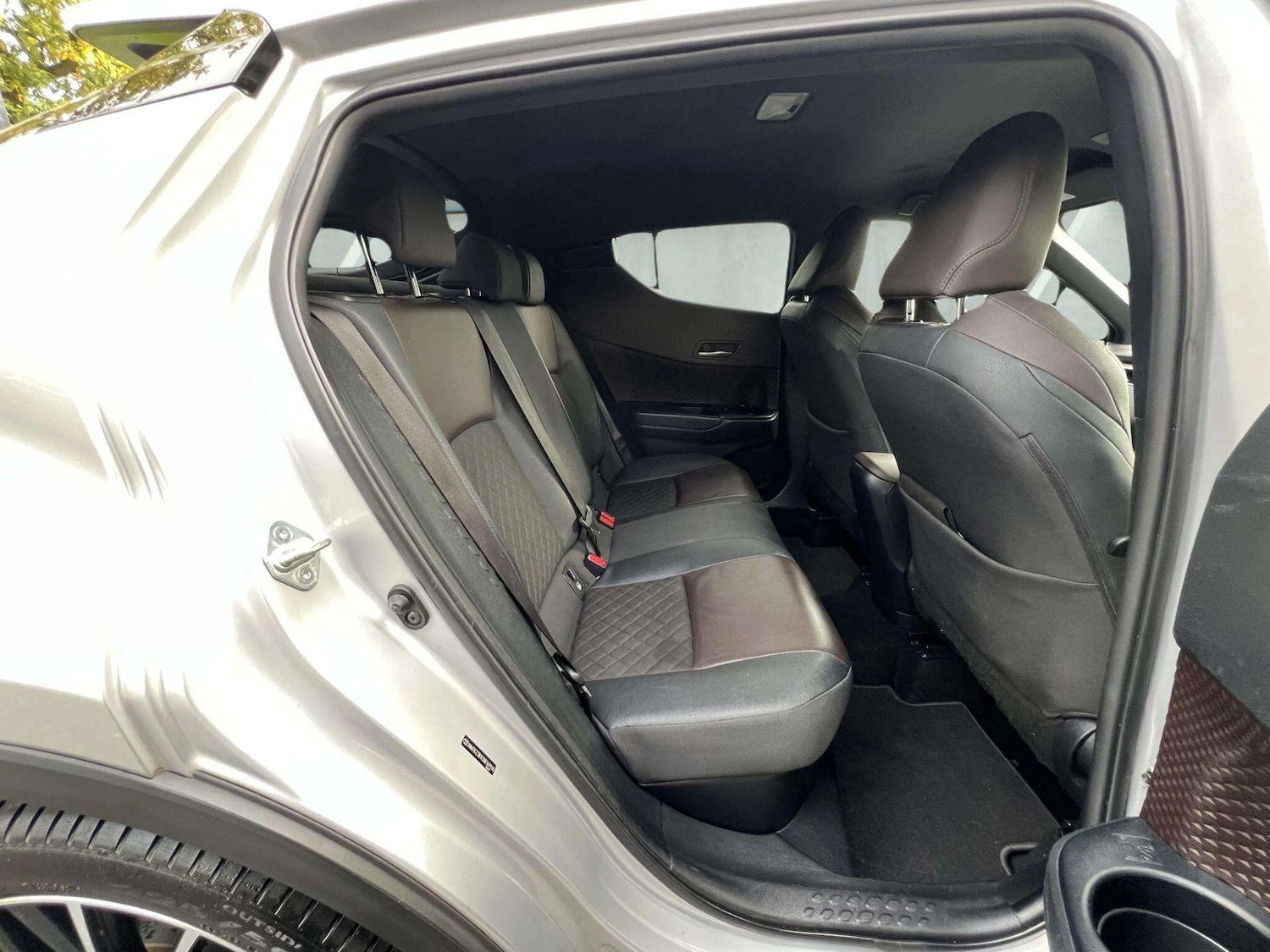 Used Toyota C-HR 2018 for sale - 76598457: Photo 33