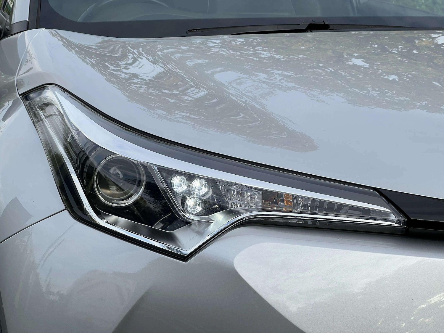 Used Toyota C-HR 2018 for sale - 76598457: Photo 65