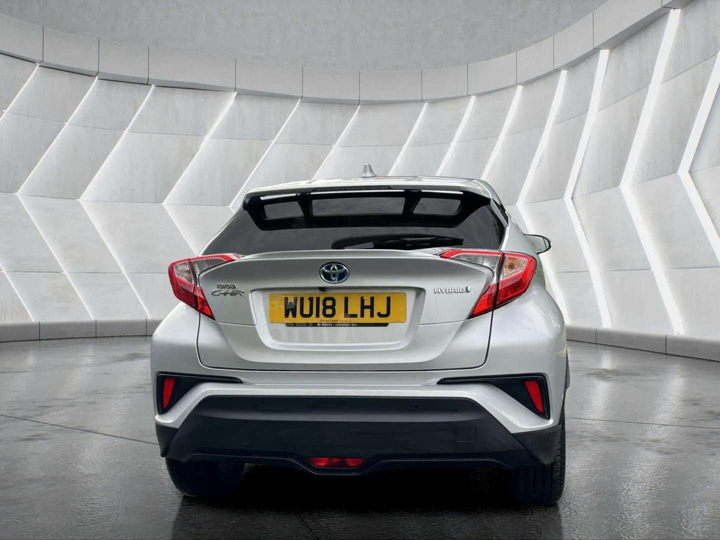 Used Toyota C-HR 2018 for sale - 76598457: Photo 7