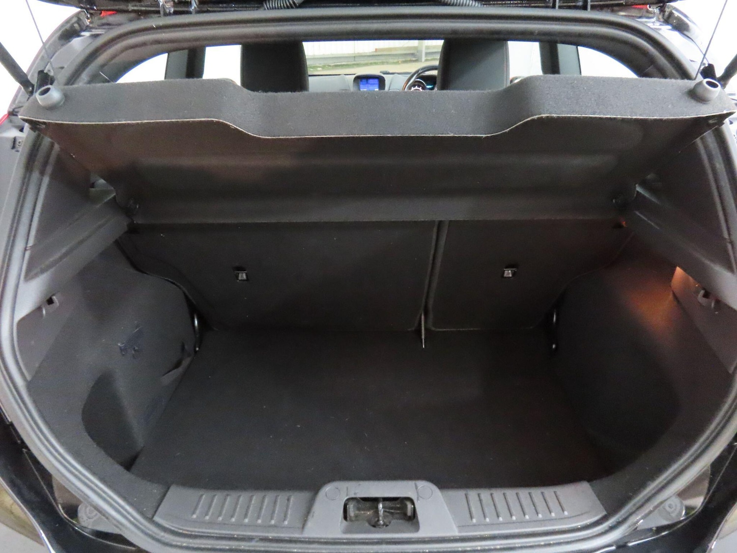 Used Ford Fiesta 2017 for sale - 77049994: Photo 11