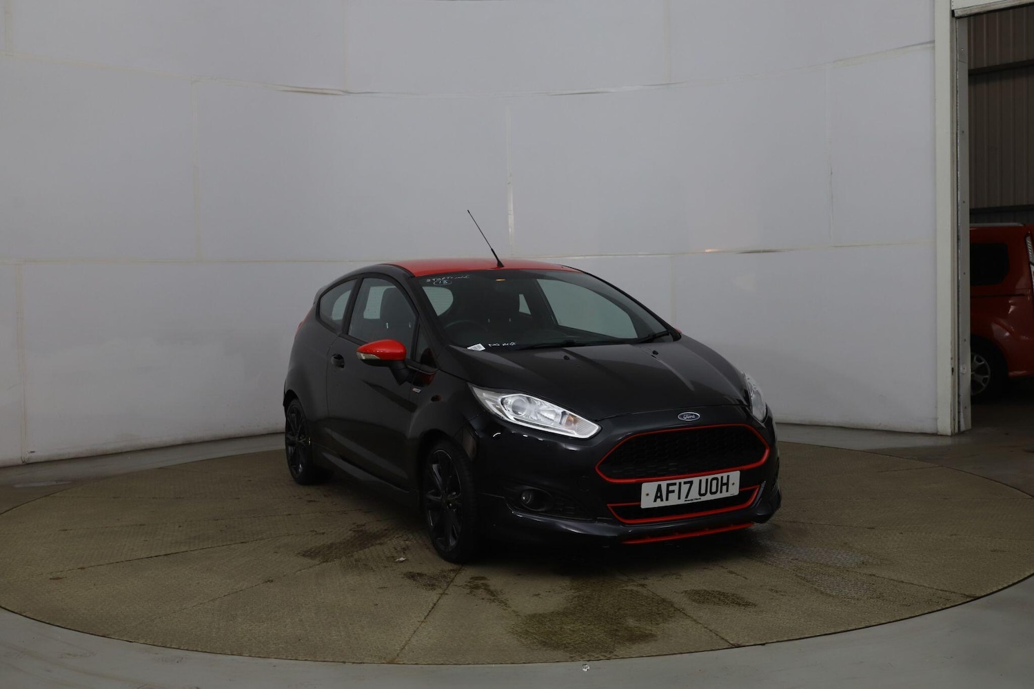 Used Ford Fiesta 2017 for sale - 77049994: Photo 2