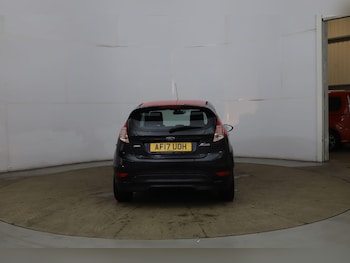 Used Ford Fiesta 2017 for sale - 77049994: Photo