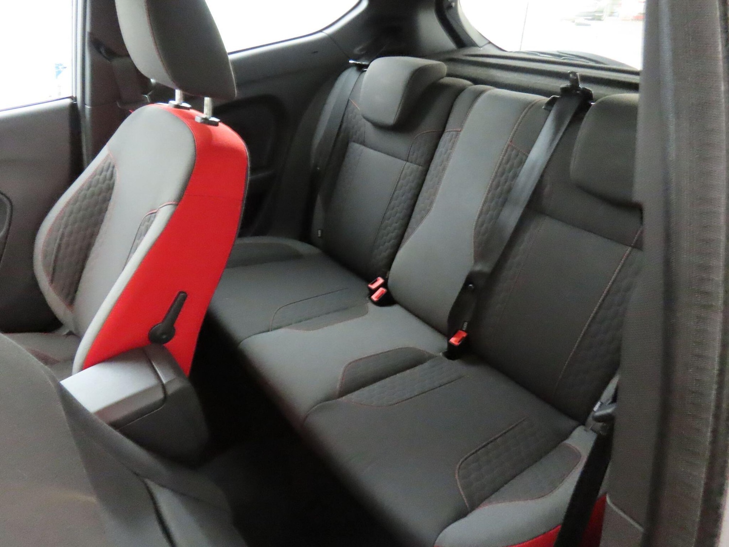 Used Ford Fiesta 2017 for sale - 77049994: Photo 9