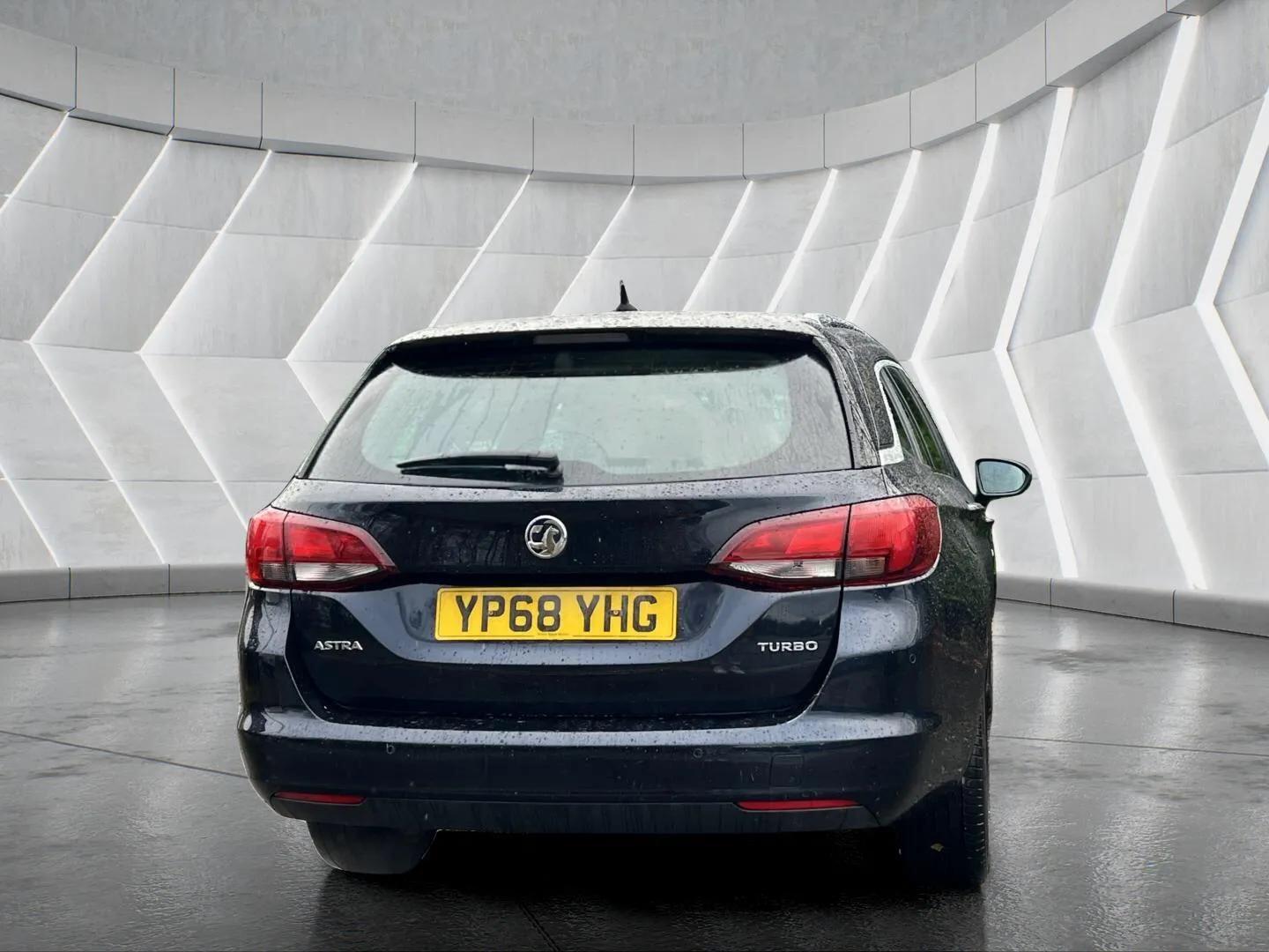 Used Vauxhall Astra 2018 for sale - 76634039: Photo 13