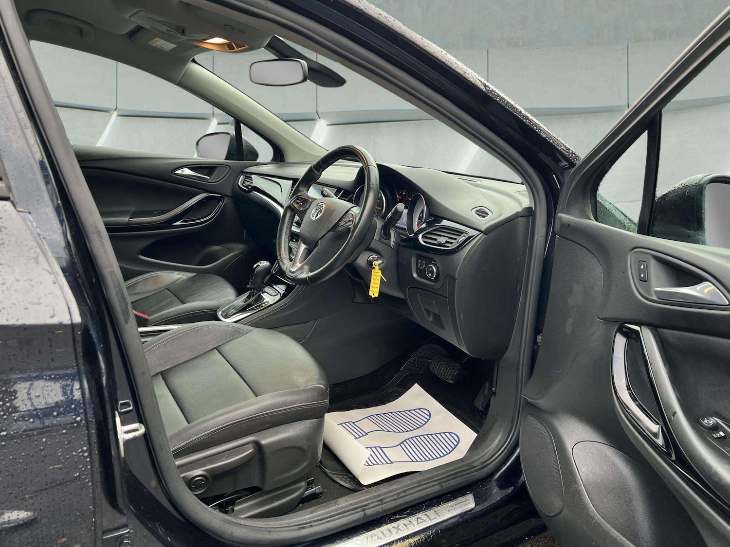 Used Vauxhall Astra 2018 for sale - 76634039: Photo 17