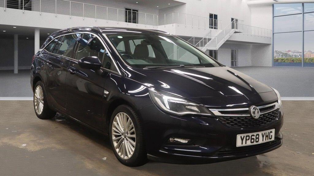 Used Vauxhall Astra 2018 for sale - 76634039: Photo 2