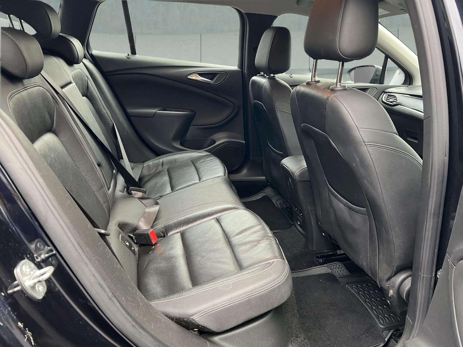 Used Vauxhall Astra 2018 for sale - 76634039: Photo 40