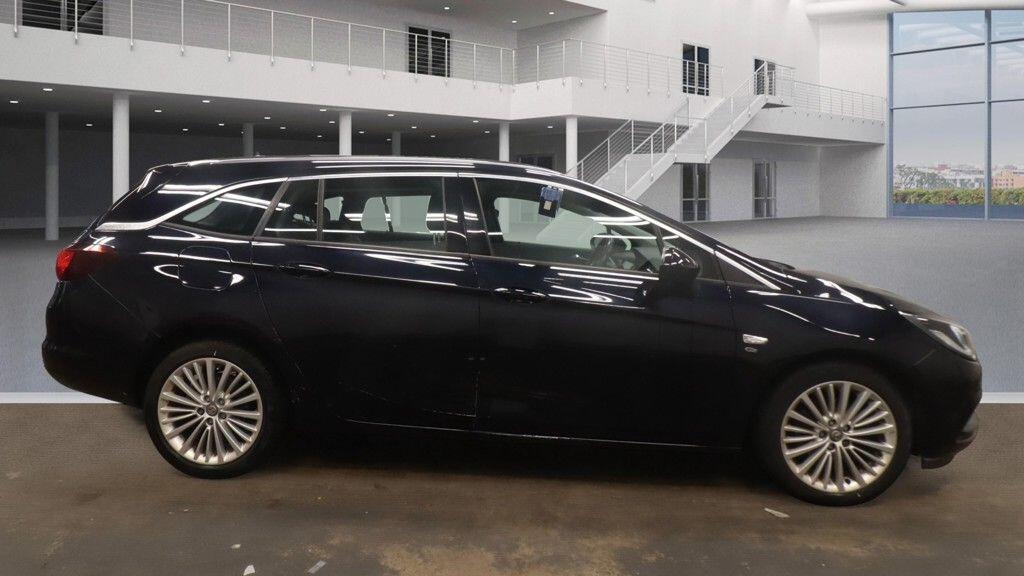 Used Vauxhall Astra 2018 for sale - 76634039: Photo 5