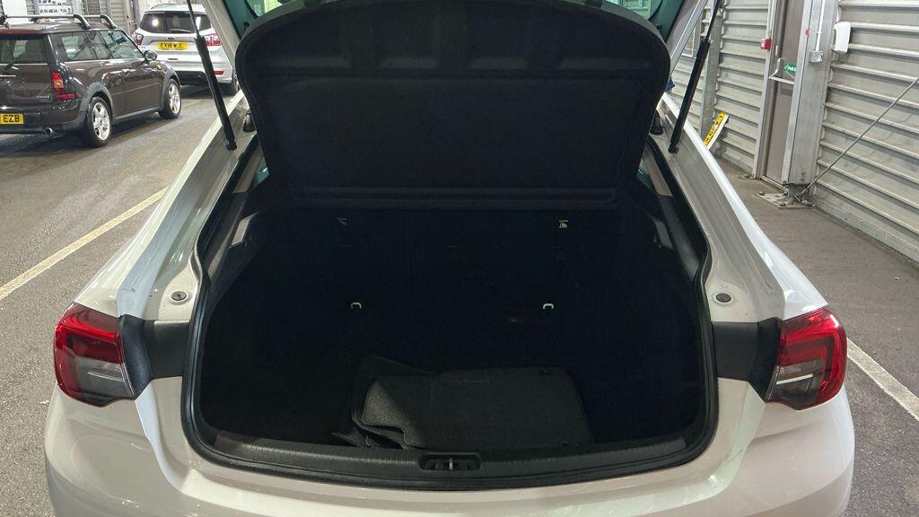 Used Vauxhall Insignia 2018 for sale - 76866421: Photo 11