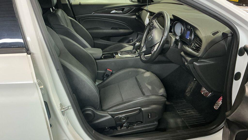 Used Vauxhall Insignia 2018 for sale - 76866421: Photo 8