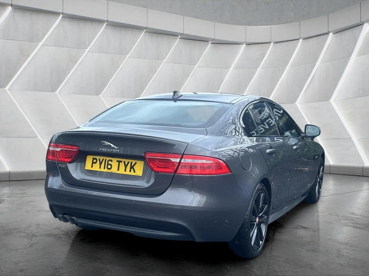 Used Jaguar XE 2016 for sale - 76801152: Photo 14