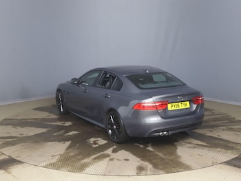 Used Jaguar XE 2016 for sale - 76801152: Photo