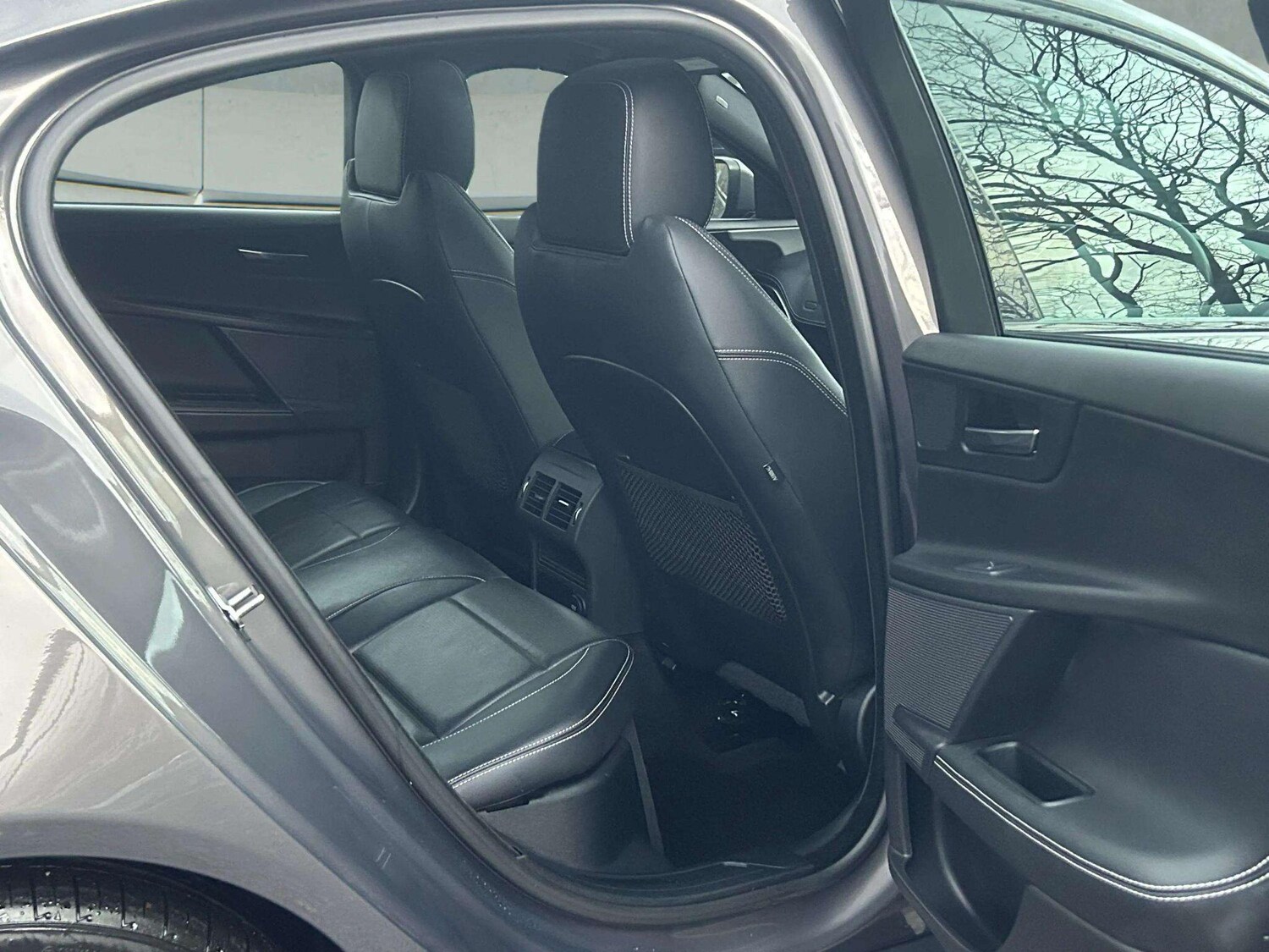 Used Jaguar XE 2016 for sale - 76801152: Photo 40