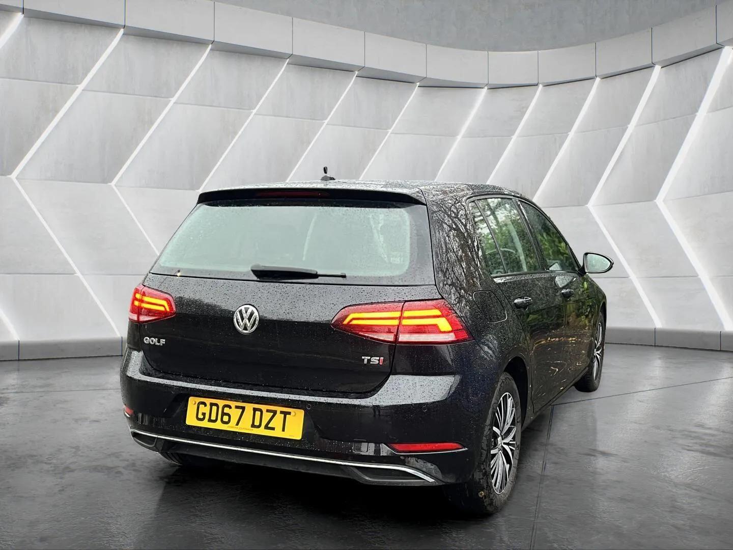 Used Volkswagen Golf 2017 for sale - 76598462: Photo 18