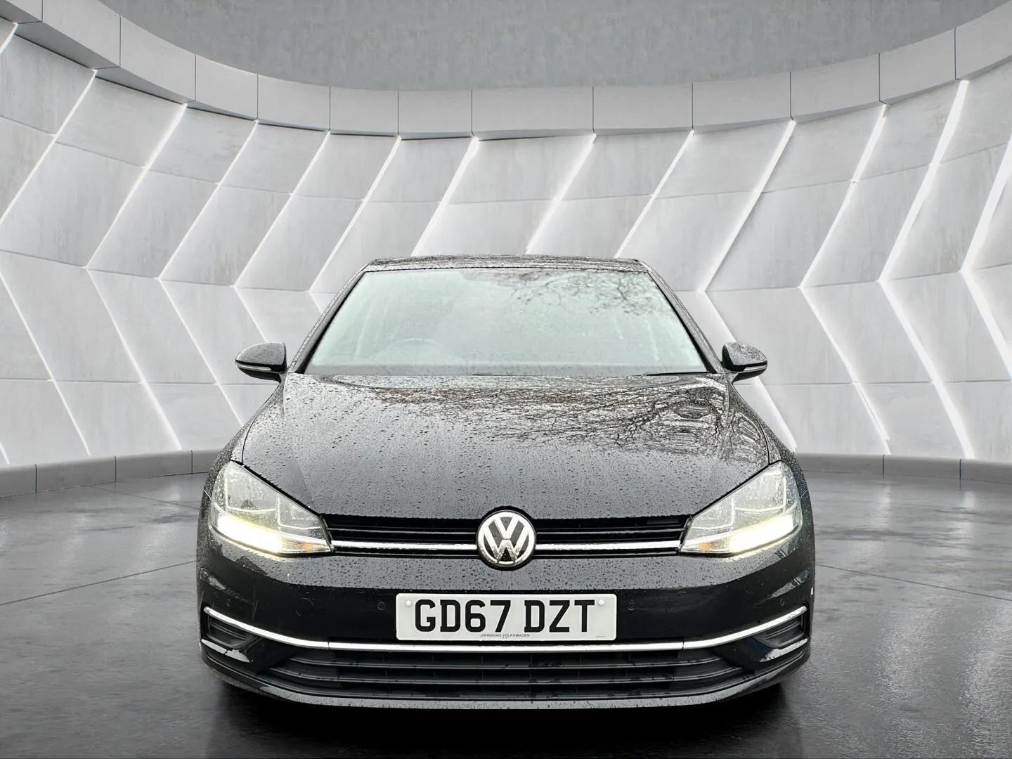 Used Volkswagen Golf 2017 for sale - 76598462: Photo 5