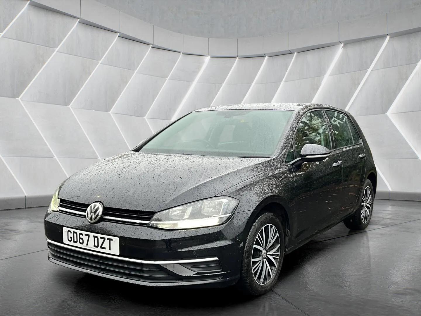 Used Volkswagen Golf 2017 for sale - 76598462: Photo 7