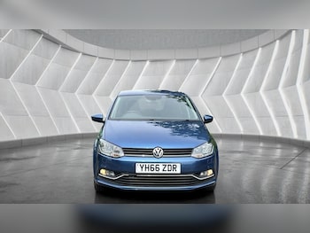Used Volkswagen Polo 2016 for sale - 75391198: Photo