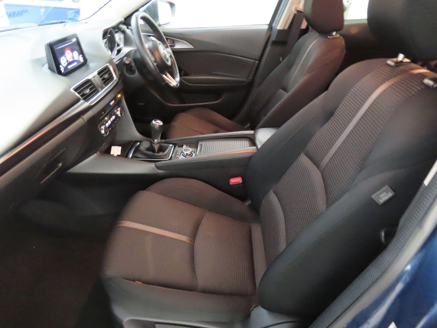 Used Mazda Mazda3 2017 for sale - 76715210: Photo 12