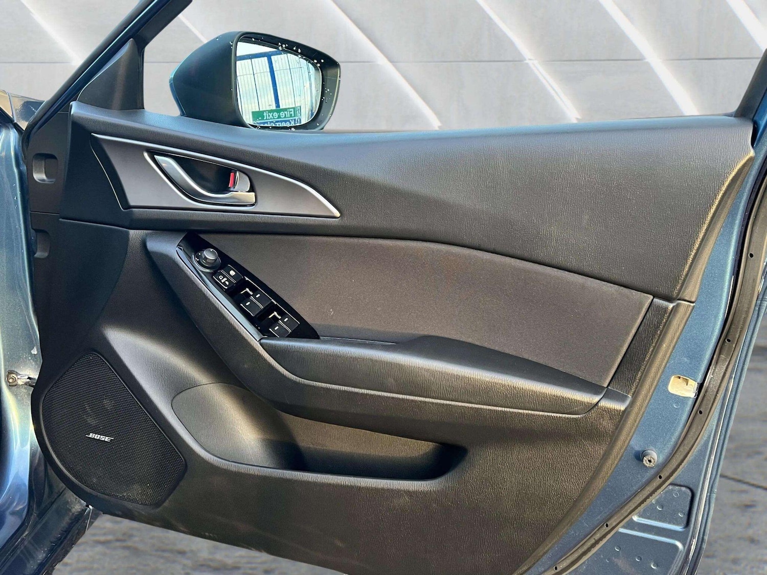 Used Mazda Mazda3 2017 for sale - 76715210: Photo 19