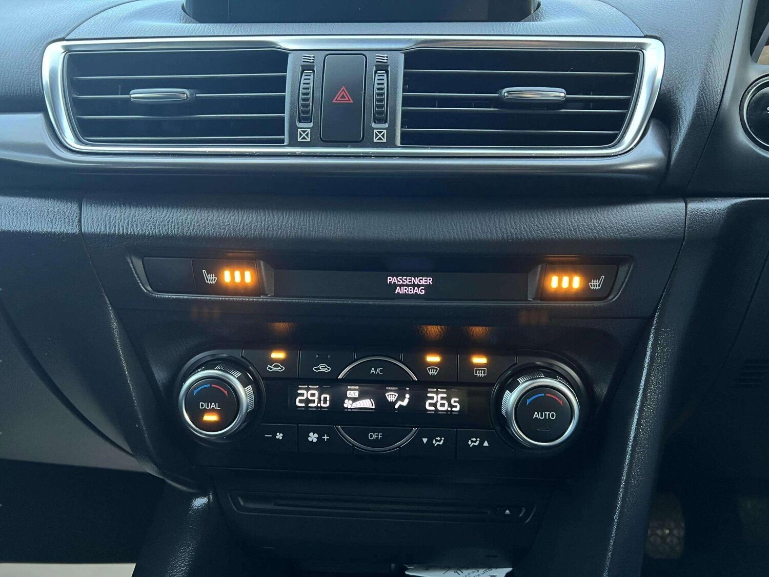 Used Mazda Mazda3 2017 for sale - 76715210: Photo 36