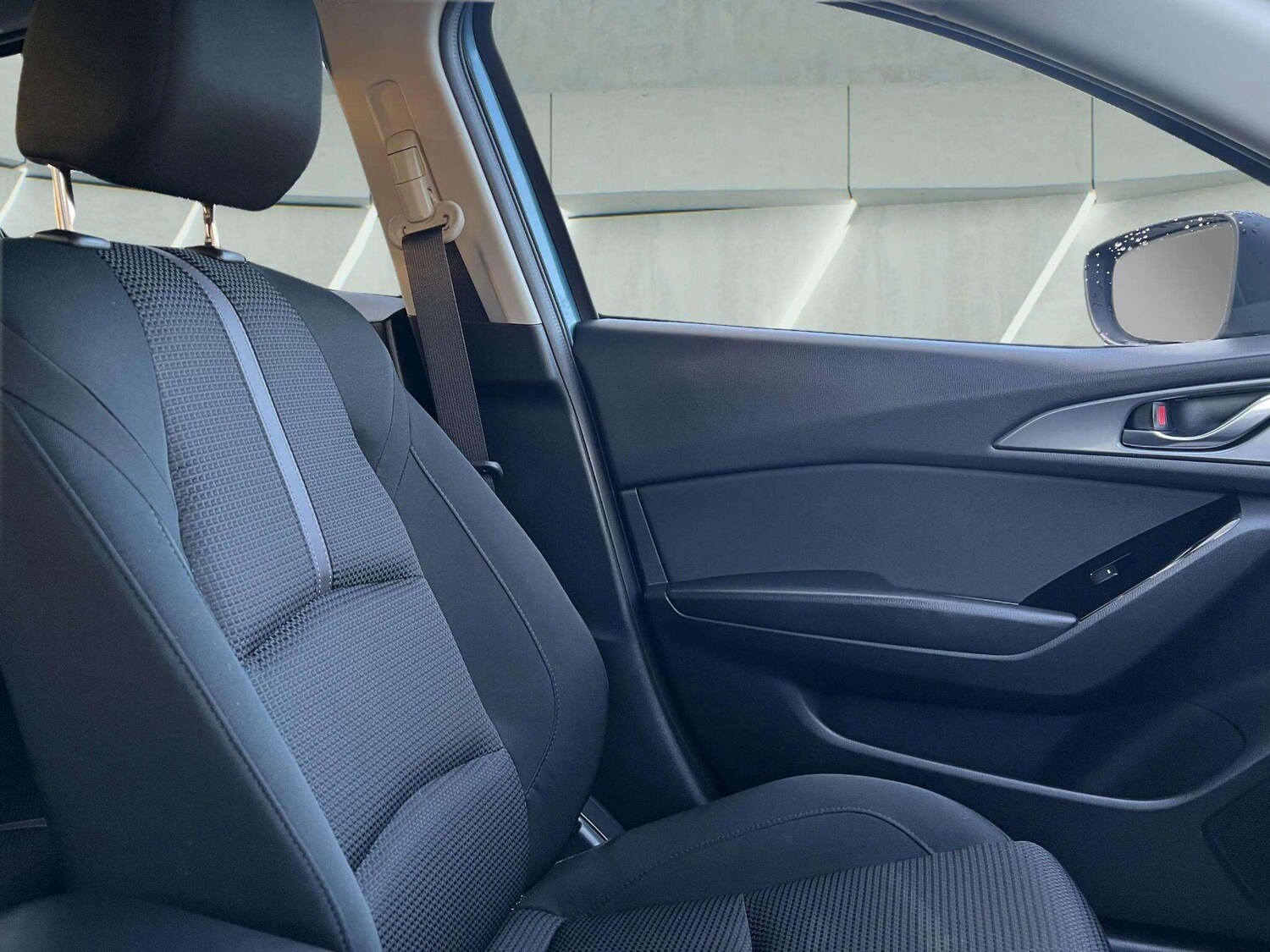 Used Mazda Mazda3 2017 for sale - 76715210: Photo 41