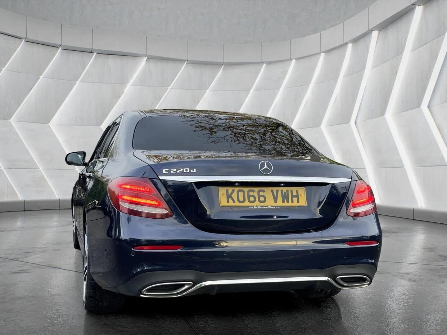 Used Mercedes-Benz E Class 2017 for sale - 76598454: Photo 11