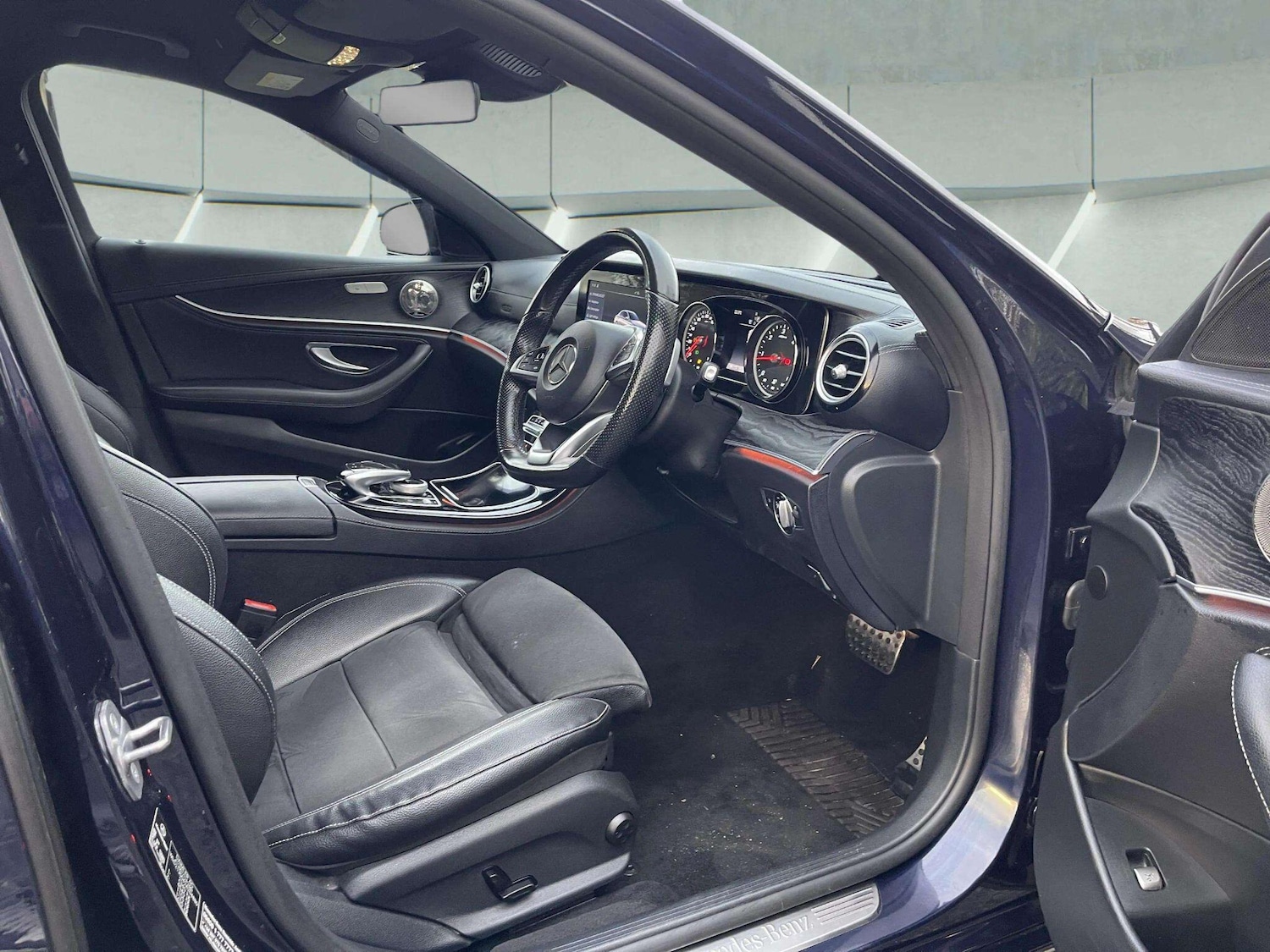 Used Mercedes-Benz E Class 2017 for sale - 76598454: Photo 18