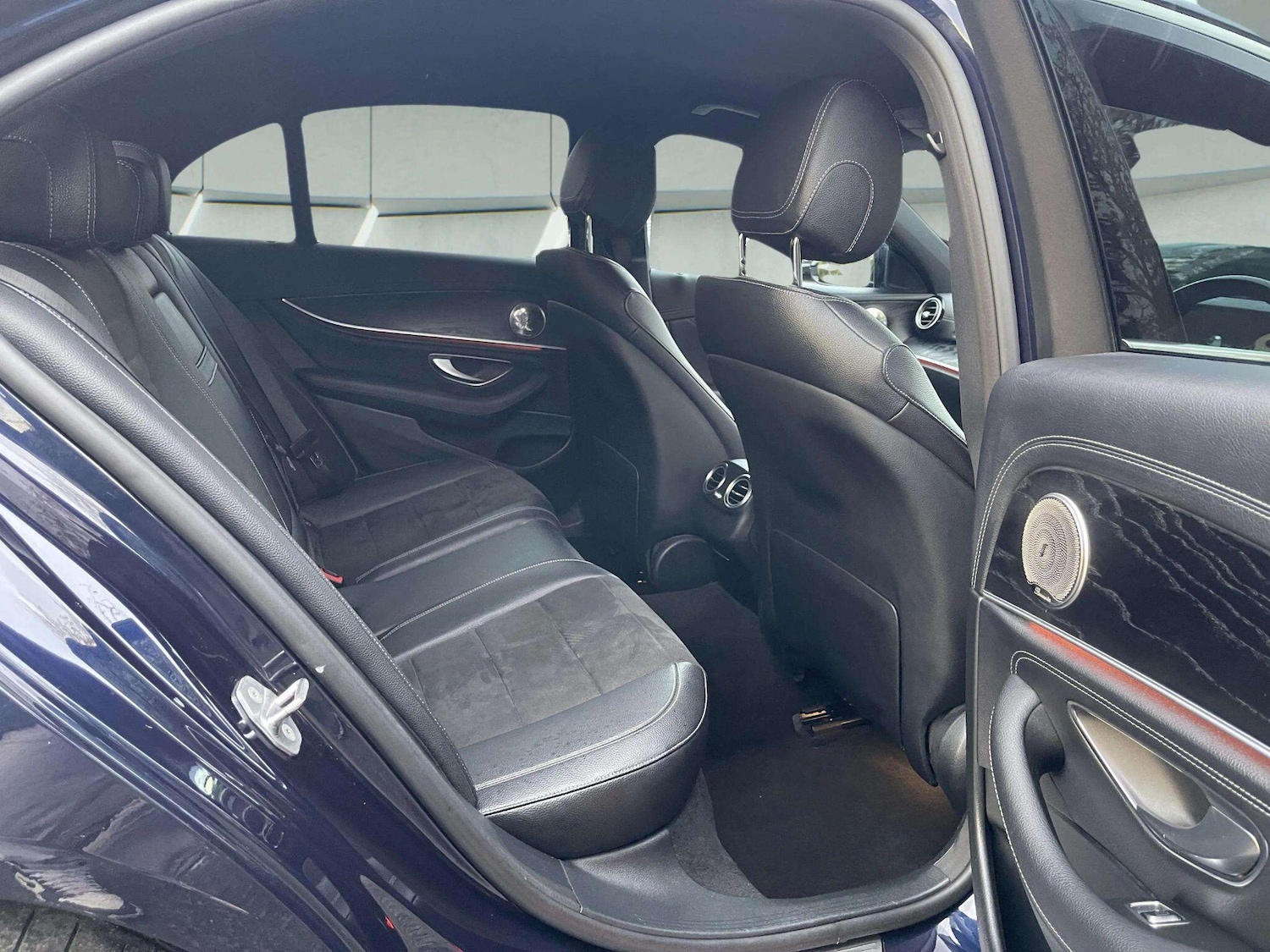 Used Mercedes-Benz E Class 2017 for sale - 76598454: Photo 42