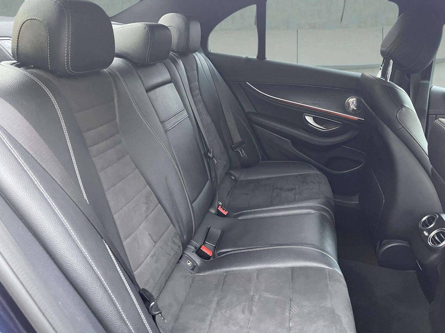 Used Mercedes-Benz E Class 2017 for sale - 76598454: Photo 44