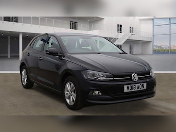Used Volkswagen Polo 2018 for sale - 75621240: Photo