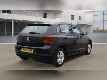 Used Volkswagen Polo 2018 for sale - 75621240: Photo