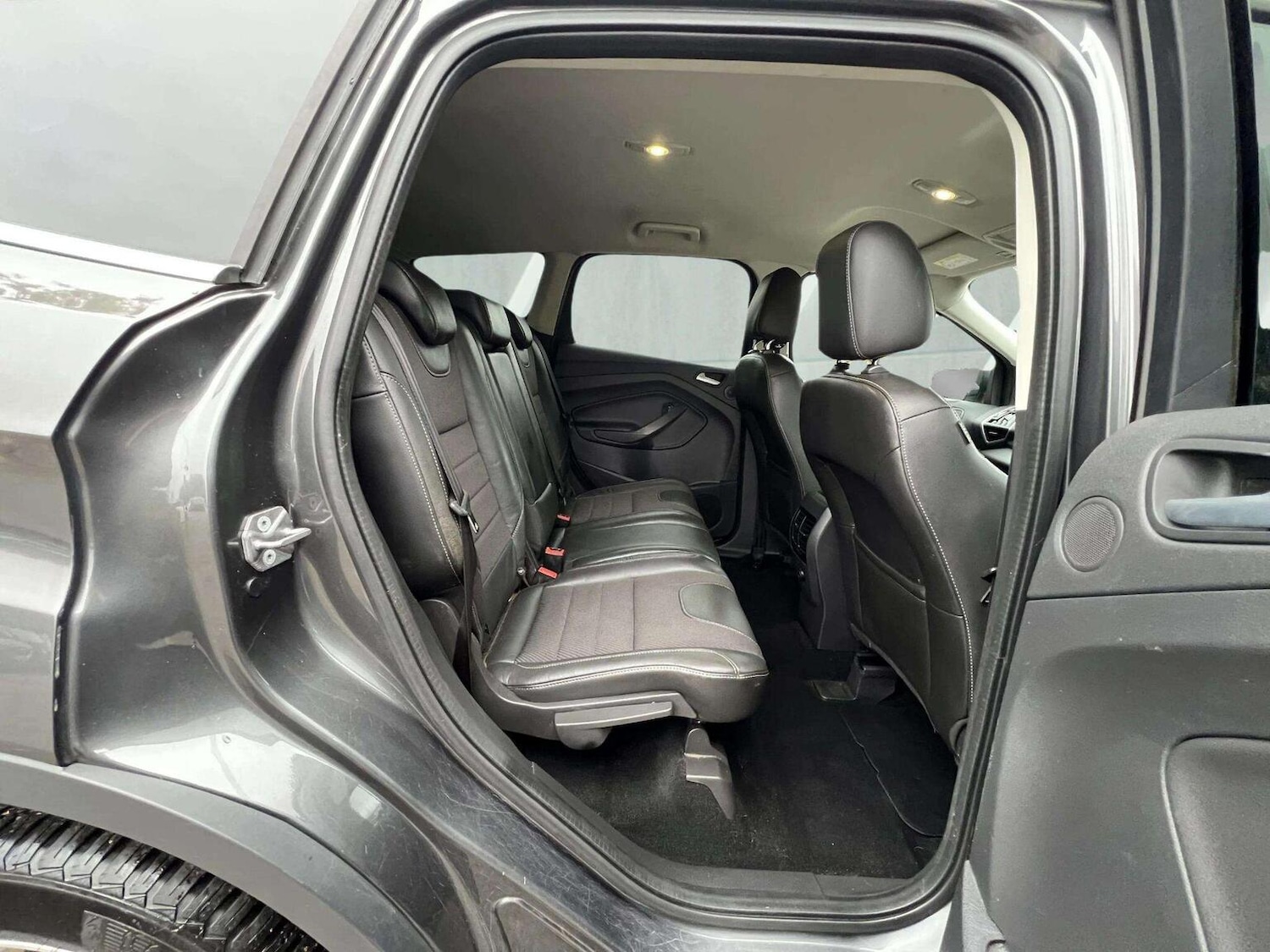 Used Ford Kuga 2015 for sale - 76571191: Photo 25