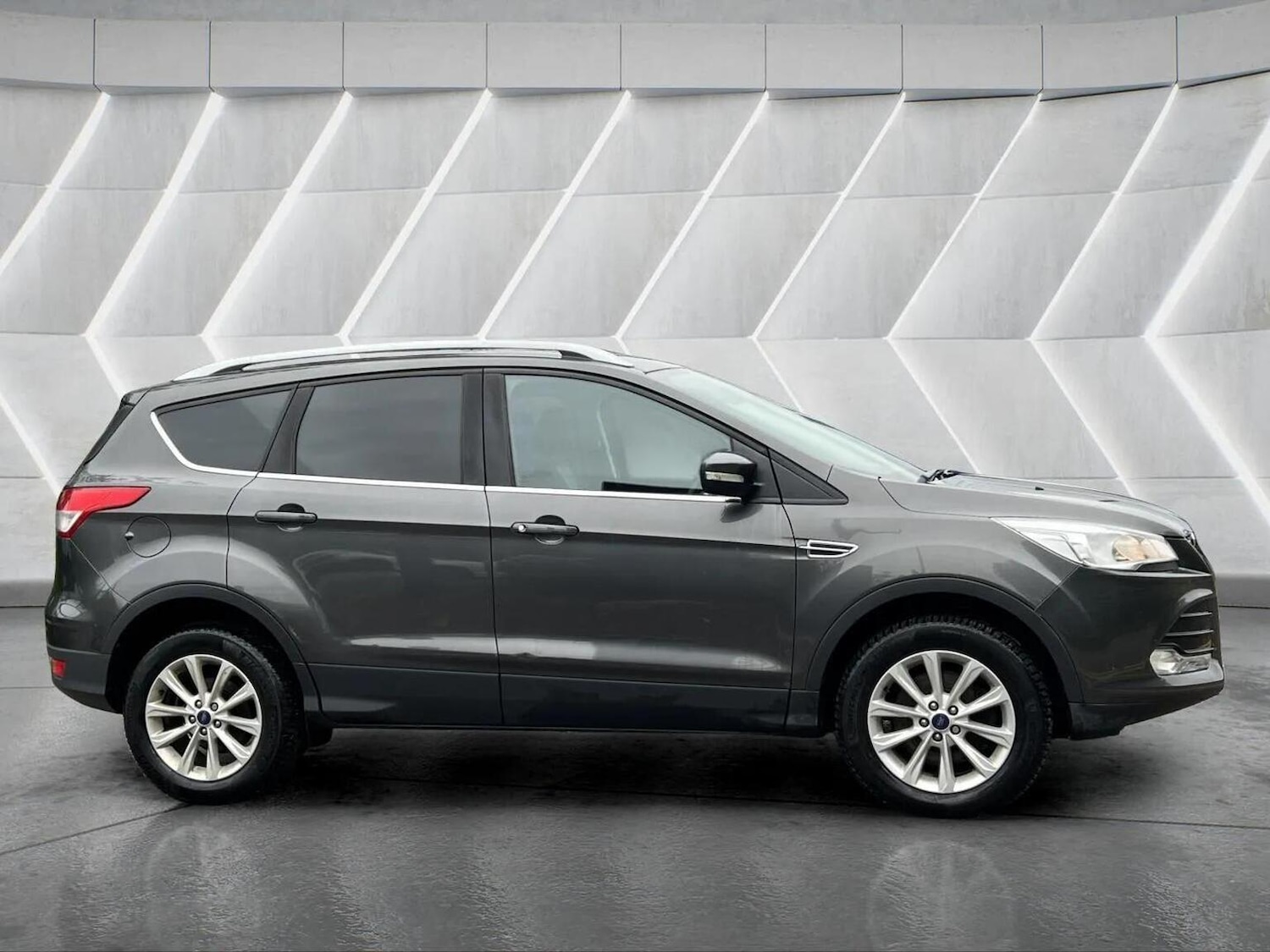 Used Ford Kuga 2015 for sale - 76571191: Photo 5