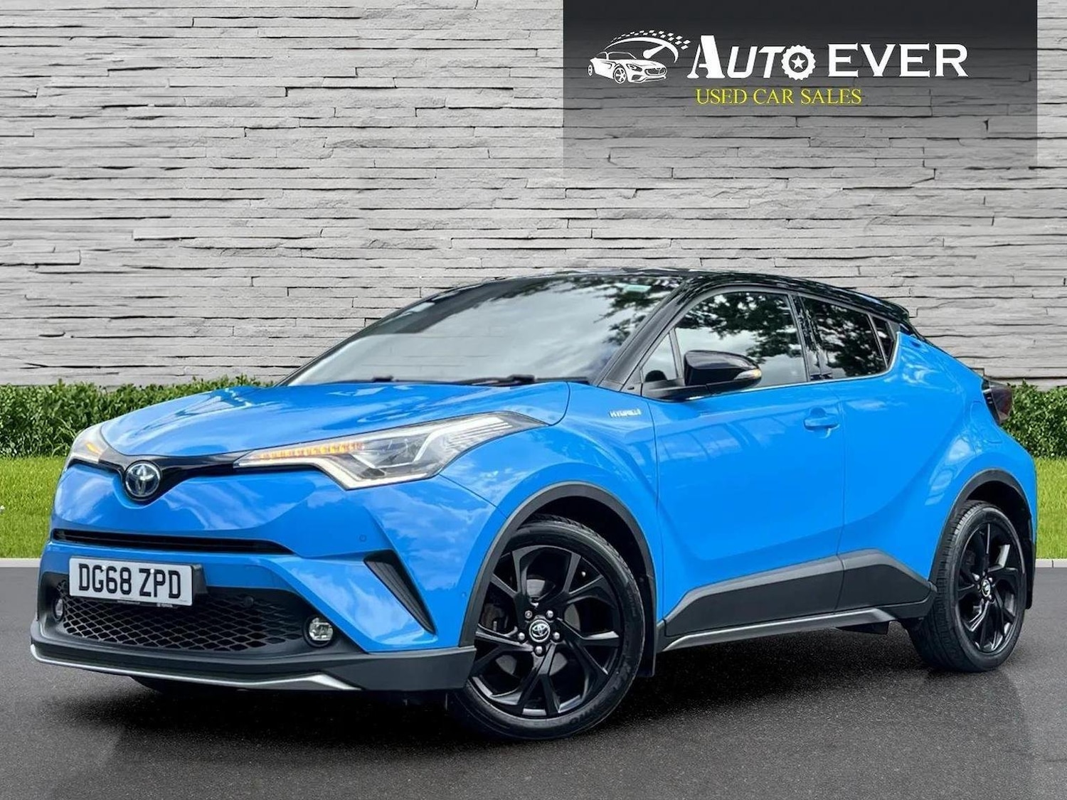 Used Toyota C-HR 2018 for sale - 76571135: Photo 1