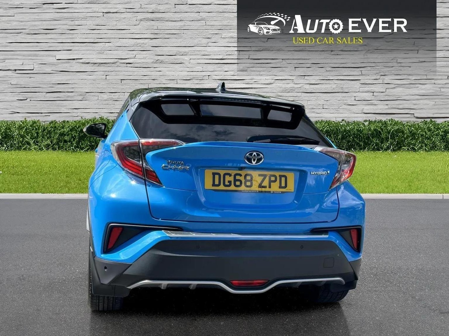 Used Toyota C-HR 2018 for sale - 76571135: Photo 11