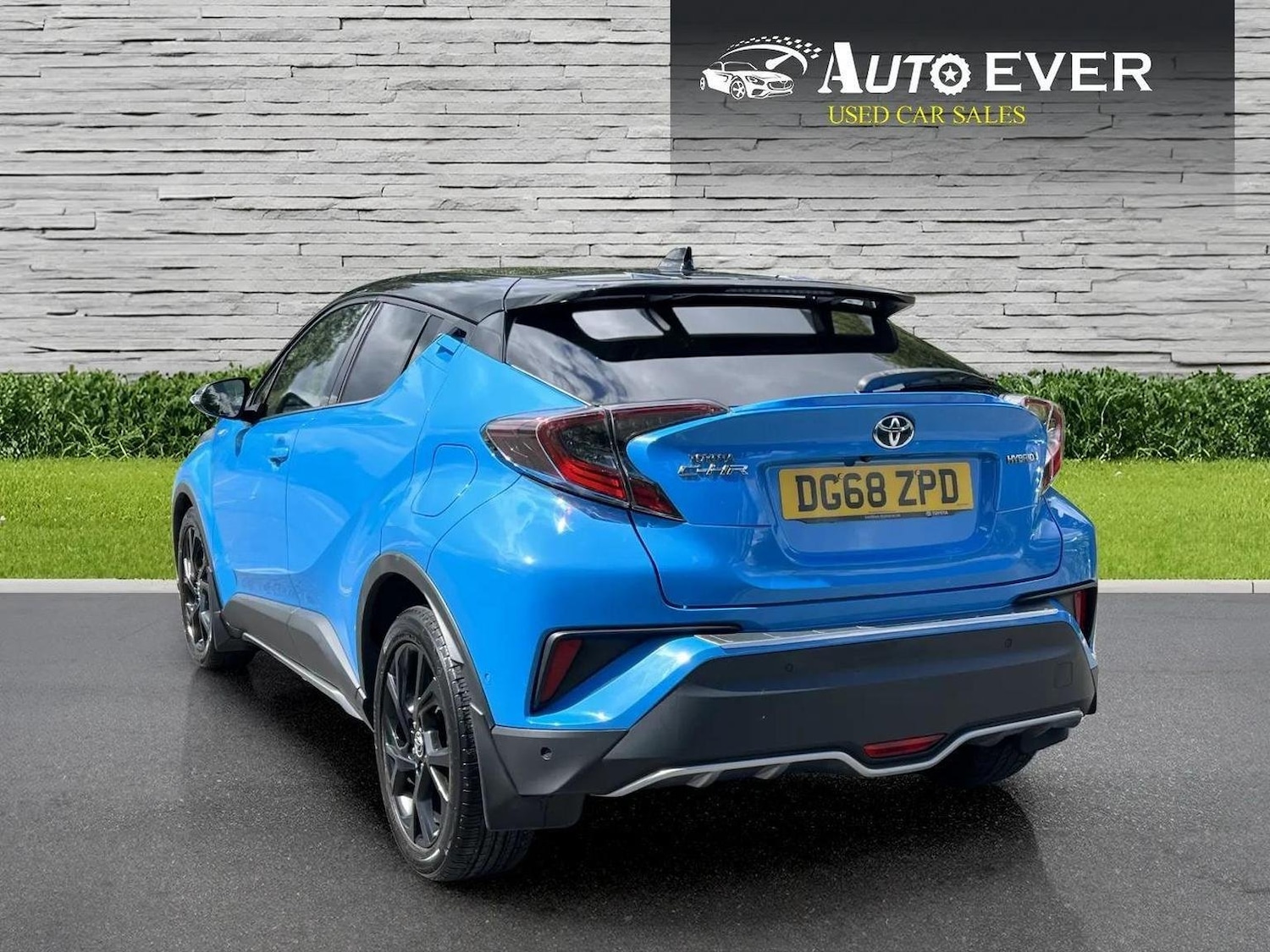 Used Toyota C-HR 2018 for sale - 76571135: Photo 12