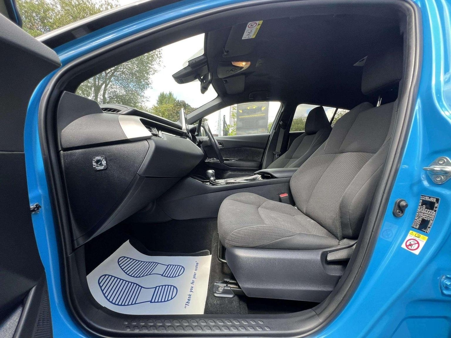 Used Toyota C-HR 2018 for sale - 76571135: Photo 31