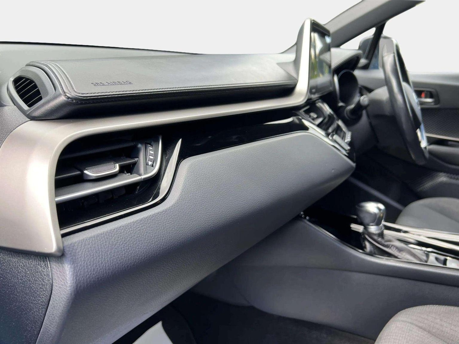 Used Toyota C-HR 2018 for sale - 76571135: Photo 33