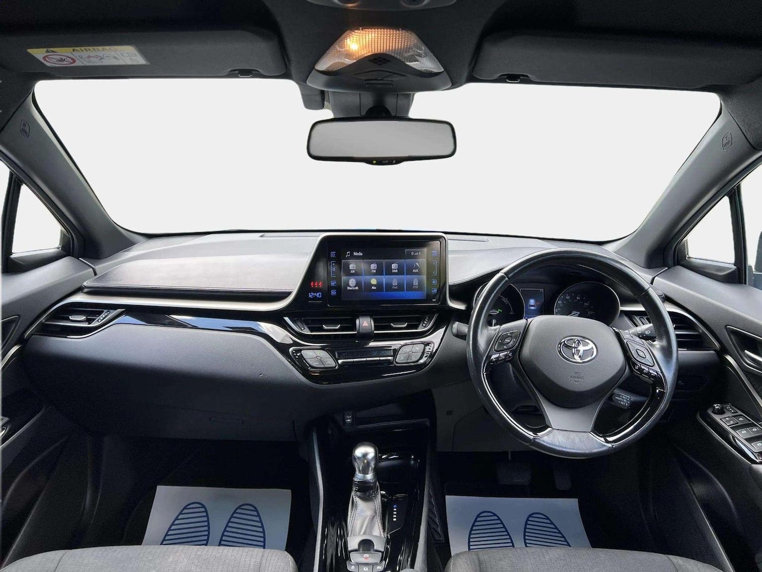 Used Toyota C-HR 2018 for sale - 76571135: Photo 37