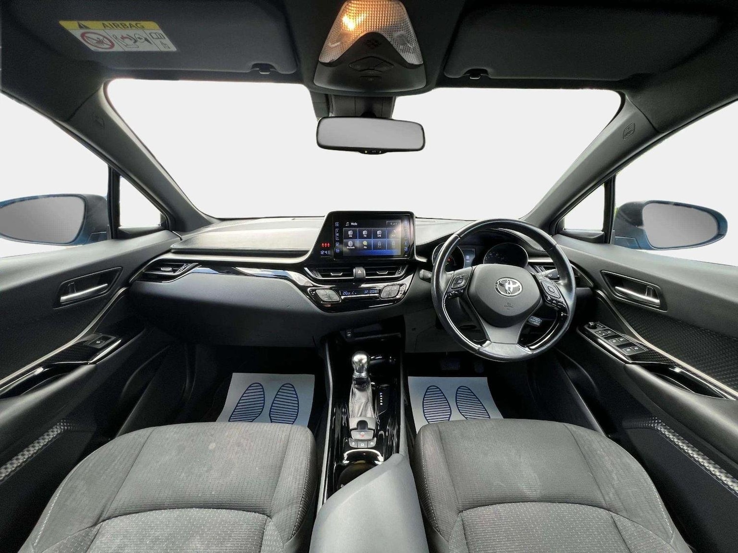 Used Toyota C-HR 2018 for sale - 76571135: Photo 38