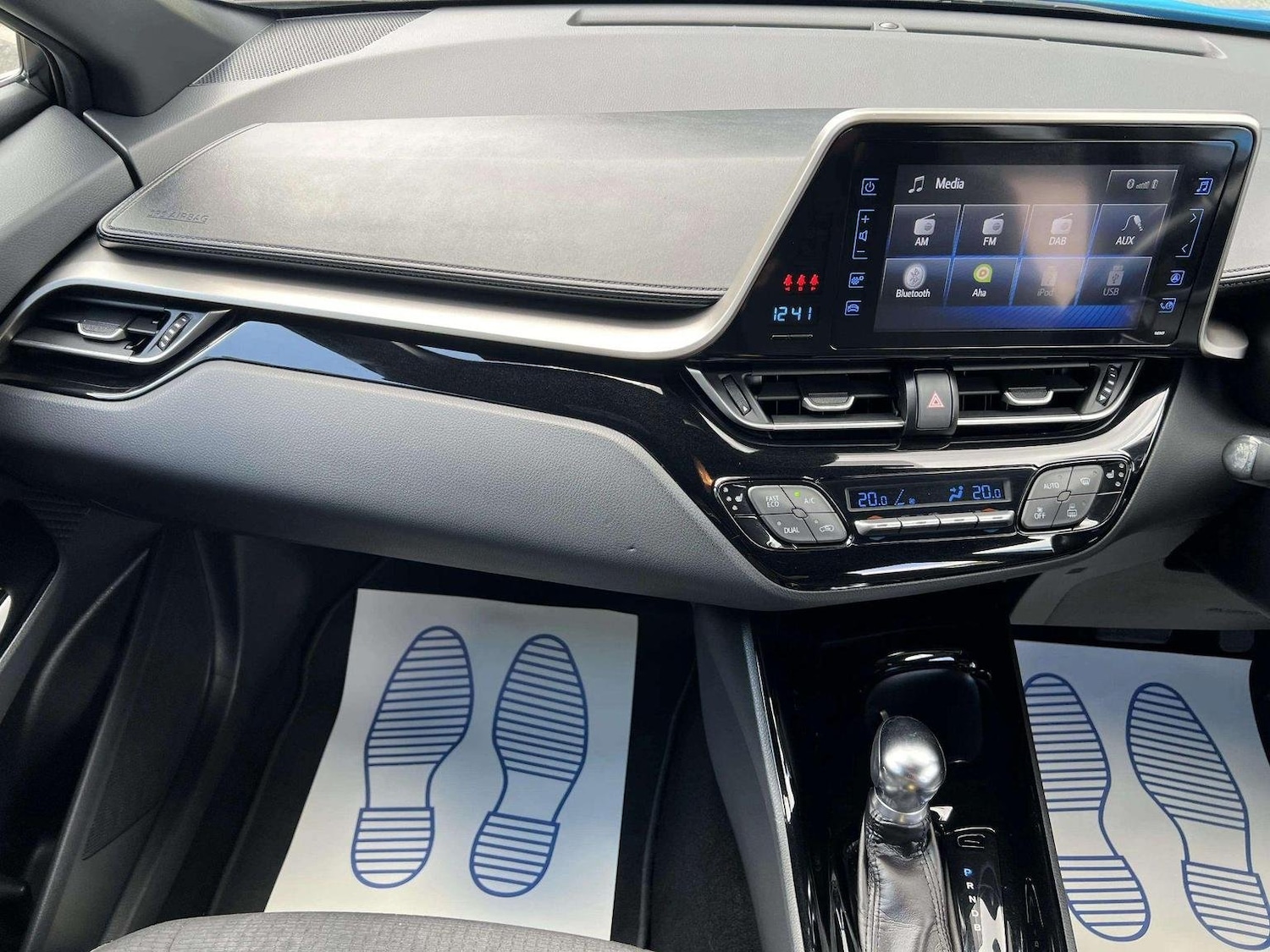 Used Toyota C-HR 2018 for sale - 76571135: Photo 39