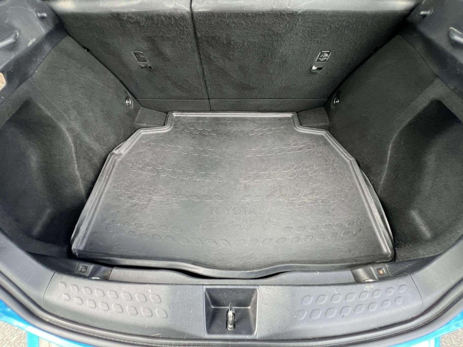 Used Toyota C-HR 2018 for sale - 76571135: Photo 72